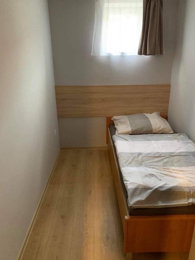 Beregi Apartman Tiszaujvaros Ngoại thất bức ảnh