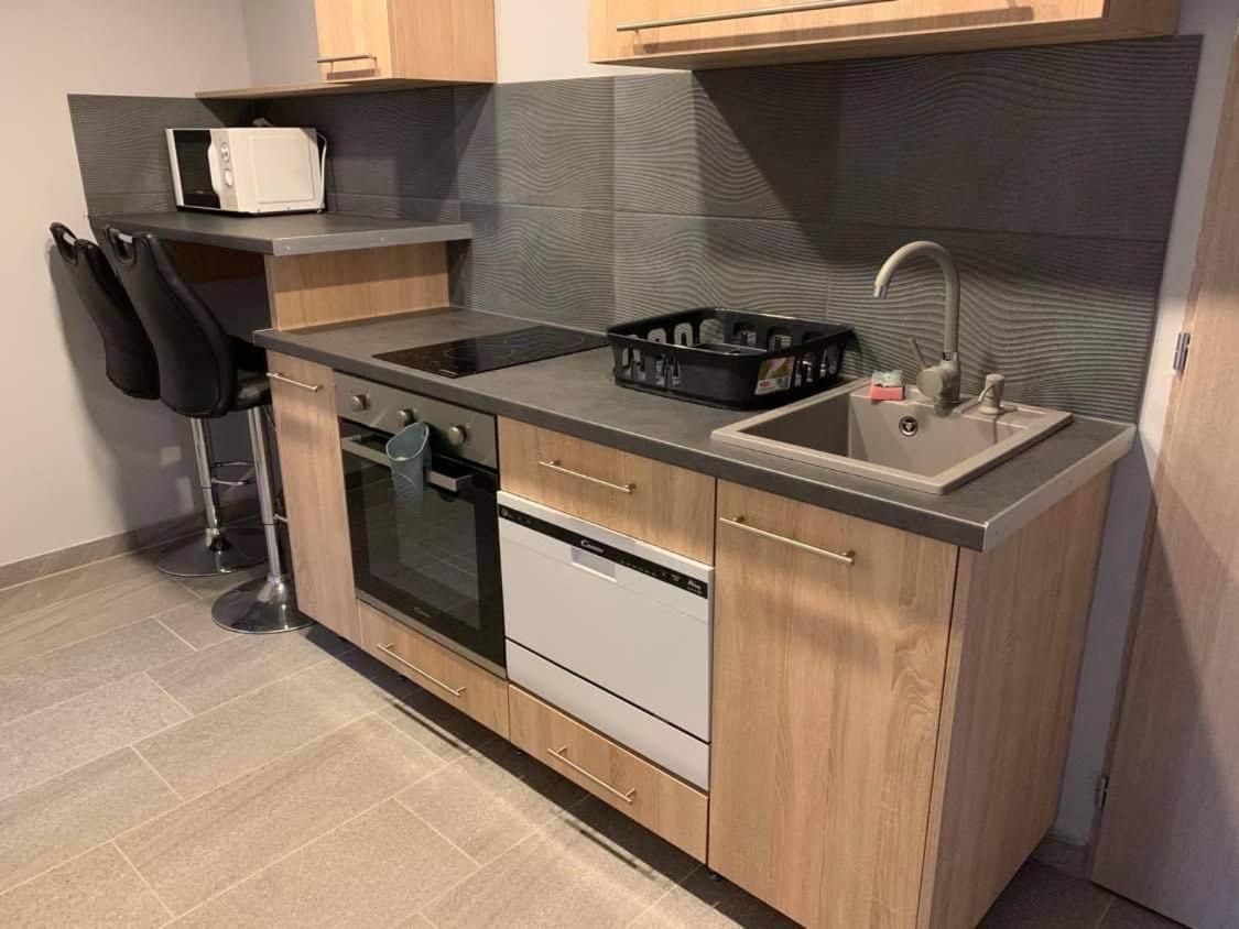 Beregi Apartman Tiszaujvaros Ngoại thất bức ảnh