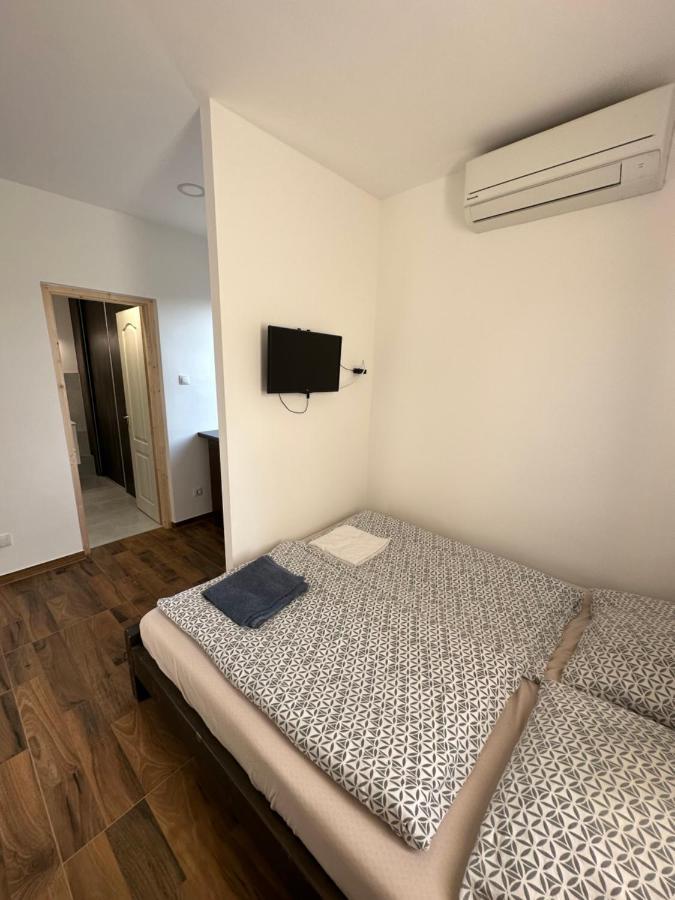 Beregi Apartman Tiszaujvaros Ngoại thất bức ảnh