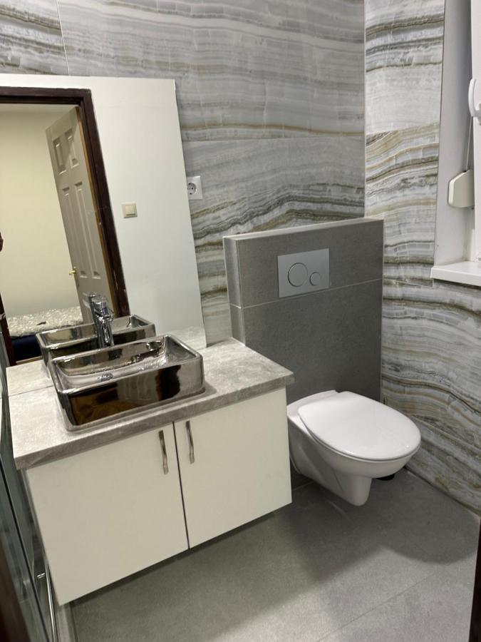 Beregi Apartman Tiszaujvaros Ngoại thất bức ảnh