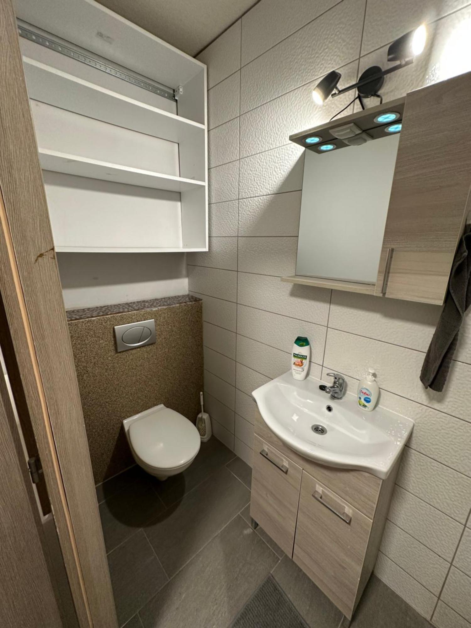 Beregi Apartman Tiszaujvaros Ngoại thất bức ảnh